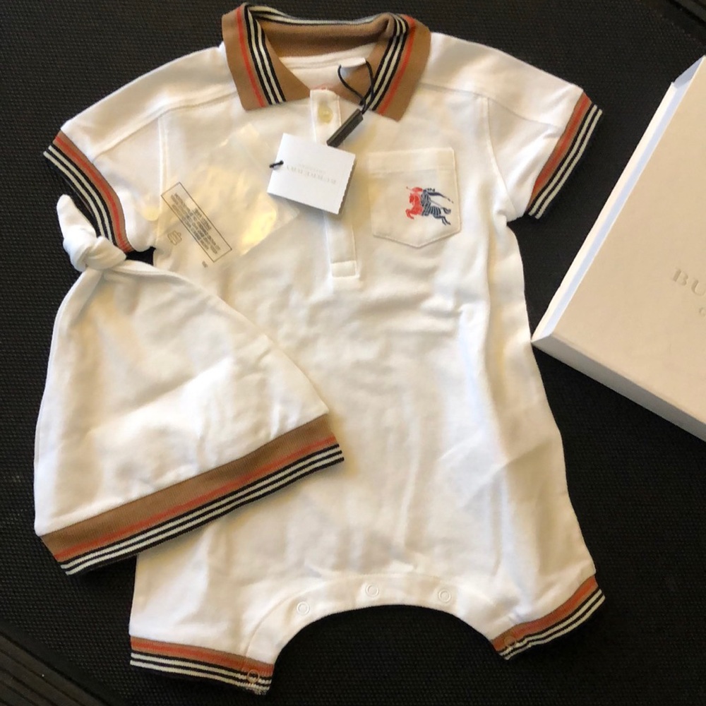 NWT Burberry 3M